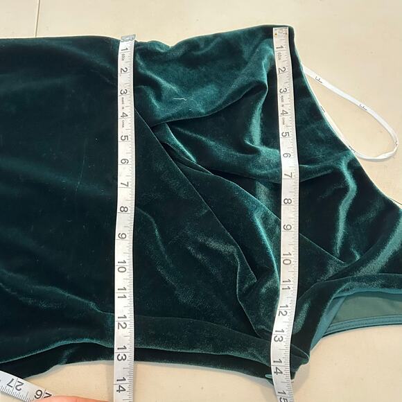 LULUS Candlelit Date Forest Green Velvet One-Shoulder Bodycon Dress Womens S NWT - Picture 11 of 12